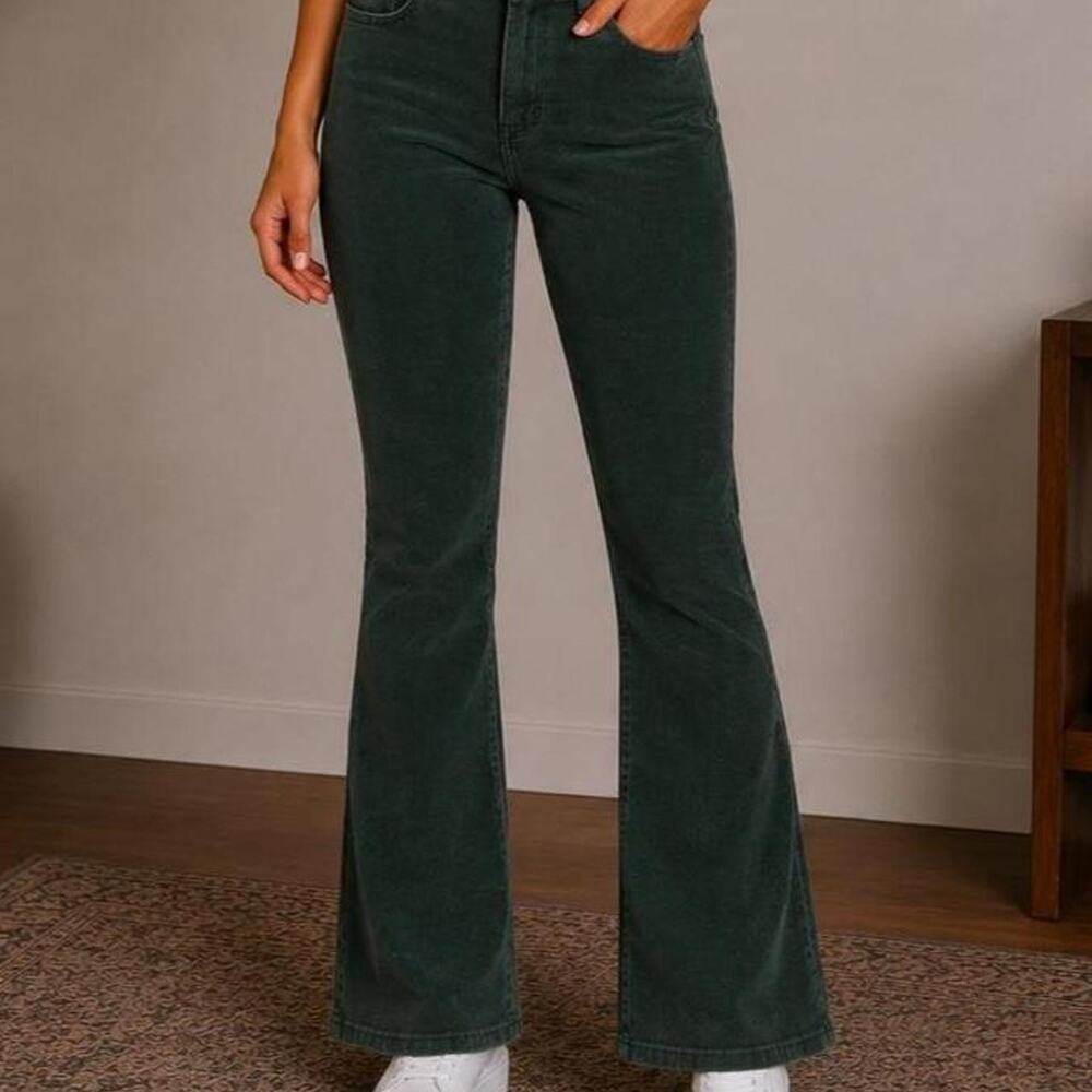 Cali 1850 dark green corduroy